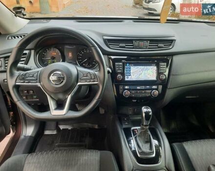 Коричневый Ниссан ИксТрейл, объемом двигателя 2 л и пробегом 75 тыс. км за 20800 $, фото 7 на Automoto.ua