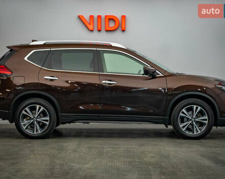 Коричневый Ниссан ИксТрейл, объемом двигателя 2.5 л и пробегом 113 тыс. км за 24963 $, фото 3 на Automoto.ua