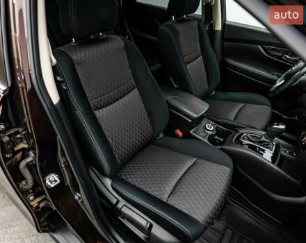 Коричневый Ниссан ИксТрейл, объемом двигателя 2.5 л и пробегом 113 тыс. км за 24963 $, фото 13 на Automoto.ua