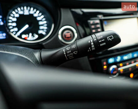 Коричневый Ниссан ИксТрейл, объемом двигателя 2.5 л и пробегом 113 тыс. км за 24963 $, фото 18 на Automoto.ua