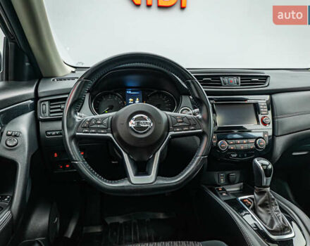 Коричневый Ниссан ИксТрейл, объемом двигателя 2.5 л и пробегом 113 тыс. км за 24963 $, фото 12 на Automoto.ua