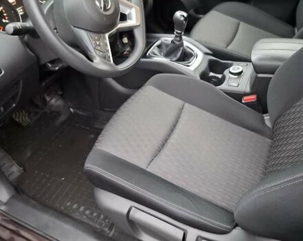 Ниссан ИксТрейл 2021 в Киеве на Automoto.ua Коричневый Ниссан ИксТрейл, объемом двигателя 1.6 л и пробегом 101 тыс. км за 23700 $, фото 3 на Automoto.ua