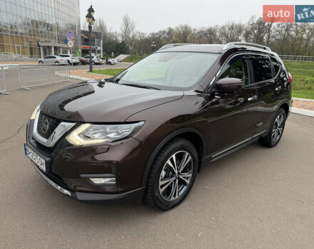 Коричневый Ниссан ИксТрейл, объемом двигателя 1.6 л и пробегом 115 тыс. км за 23500 $, фото 2 на Automoto.ua