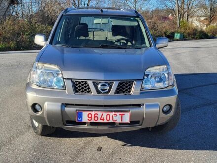 Коричневый Ниссан ИксТрейл, объемом двигателя 2.2 л и пробегом 244 тыс. км за 4411 $, фото 1 на Automoto.ua