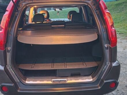 Ниссан ИксТрейл 2008 в Львове на Automoto.ua Коричневый Ниссан ИксТрейл, объемом двигателя 2 л и пробегом 280 тыс. км за 10500 $, фото 1 на Automoto.ua