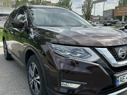 Ніссан ІксТрейл 2017 у Дніпро (Дніпропетровську) на Automoto.ua Коричневий Ніссан ІксТрейл, об'ємом двигуна 1.6 л та пробігом 87 тис. км за 20800 $, фото 1 на Automoto.ua