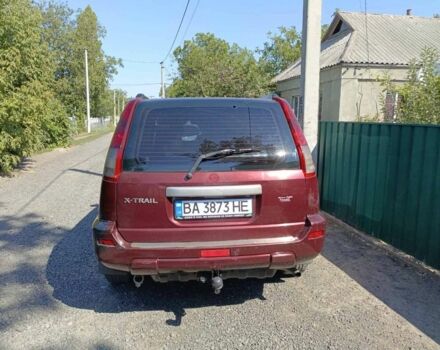 Красный Ниссан ИксТрейл, объемом двигателя 2.2 л и пробегом 400 тыс. км за 4700 $, фото 1 на Automoto.ua