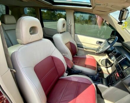 Красный Ниссан ИксТрейл, объемом двигателя 2.2 л и пробегом 337 тыс. км за 3599 $, фото 13 на Automoto.ua