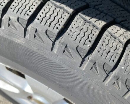 Красный Ниссан ИксТрейл, объемом двигателя 2.2 л и пробегом 337 тыс. км за 3599 $, фото 18 на Automoto.ua