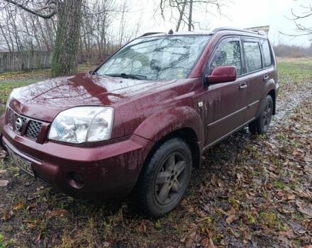 Красный Ниссан ИксТрейл, объемом двигателя 2.2 л и пробегом 400 тыс. км за 3500 $, фото 1 на Automoto.ua
