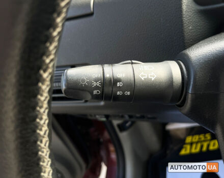 Красный Ниссан ИксТрейл, объемом двигателя 2.5 л и пробегом 280 тыс. км за 8600 $, фото 15 на Automoto.ua