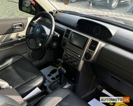 Красный Ниссан ИксТрейл, объемом двигателя 2.5 л и пробегом 280 тыс. км за 8600 $, фото 24 на Automoto.ua