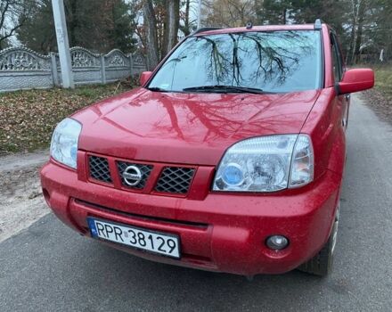 Червоний Ніссан ІксТрейл, об'ємом двигуна 2.2 л та пробігом 284 тис. км за 3100 $, фото 1 на Automoto.ua