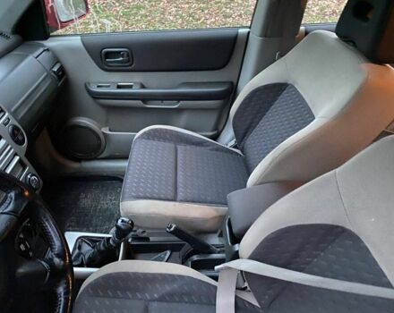 Червоний Ніссан ІксТрейл, об'ємом двигуна 2.2 л та пробігом 284 тис. км за 3100 $, фото 7 на Automoto.ua