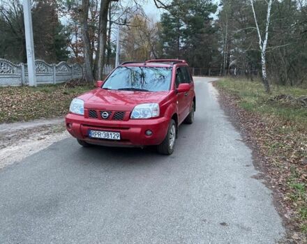 Червоний Ніссан ІксТрейл, об'ємом двигуна 2.2 л та пробігом 284 тис. км за 3100 $, фото 2 на Automoto.ua