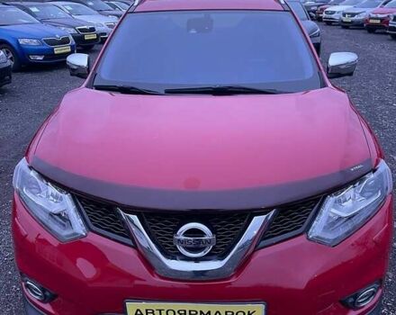 Красный Ниссан ИксТрейл, объемом двигателя 2.49 л и пробегом 95 тыс. км за 15690 $, фото 2 на Automoto.ua