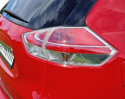 Червоний Ніссан ІксТрейл, об'ємом двигуна 2.5 л та пробігом 94 тис. км за 15637 $, фото 15 на Automoto.ua