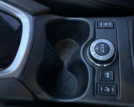 Красный Ниссан ИксТрейл, объемом двигателя 2.49 л и пробегом 95 тыс. км за 15690 $, фото 10 на Automoto.ua