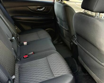 Красный Ниссан ИксТрейл, объемом двигателя 2.5 л и пробегом 95 тыс. км за 10999 $, фото 5 на Automoto.ua