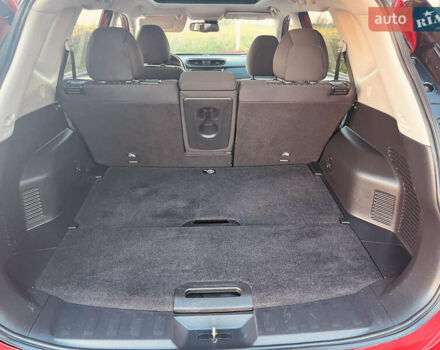 Червоний Ніссан ІксТрейл, об'ємом двигуна 1.6 л та пробігом 137 тис. км за 20500 $, фото 9 на Automoto.ua