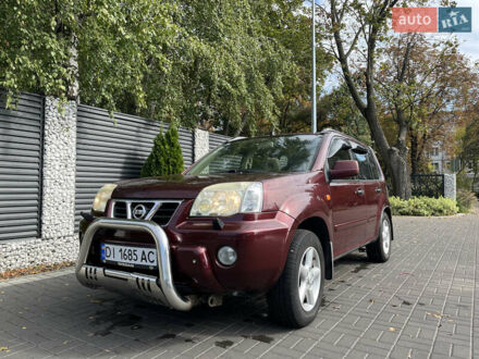 Ниссан ИксТрейл 2003 в Черкассах на Automoto.ua Красный Ниссан ИксТрейл, объемом двигателя 2 л и пробегом 294 тыс. км за 5800 $, фото 1 на Automoto.ua