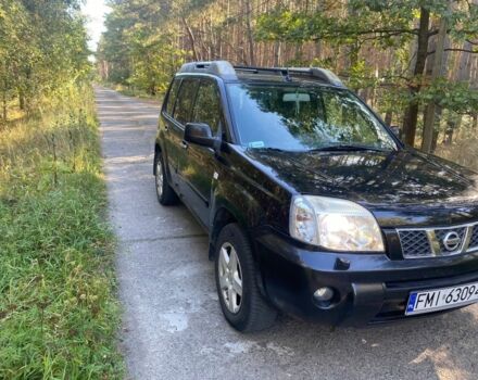 Червоний Ніссан ІксТрейл, об'ємом двигуна 2.2 л та пробігом 335 тис. км за 5008 $, фото 1 на Automoto.ua