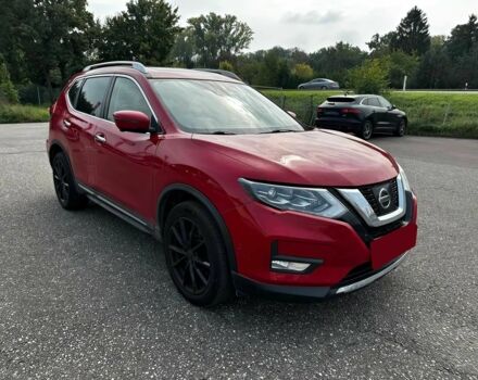 Красный Ниссан ИксТрейл, объемом двигателя 2 л и пробегом 63 тыс. км за 12000 $, фото 1 на Automoto.ua