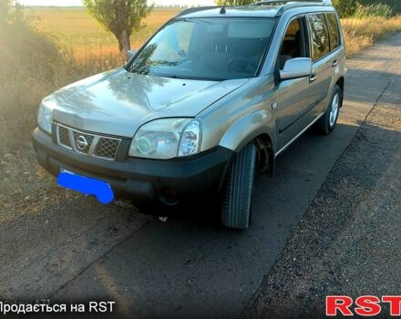 Ниссан ИксТрейл, объемом двигателя 2.2 л и пробегом 285 тыс. км за 2500 $, фото 1 на Automoto.ua