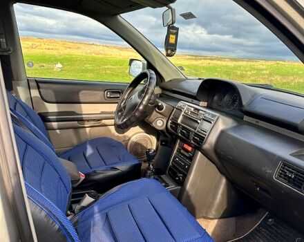 Ниссан ИксТрейл, объемом двигателя 1.7 л и пробегом 230 тыс. км за 2400 $, фото 6 на Automoto.ua