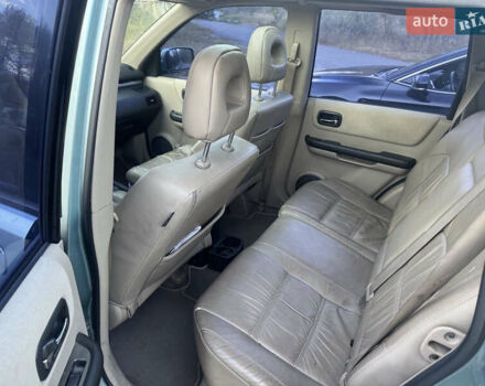 Ниссан ИксТрейл, объемом двигателя 2 л и пробегом 310 тыс. км за 4990 $, фото 5 на Automoto.ua