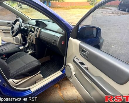 Ниссан ИксТрейл, объемом двигателя 2.2 л и пробегом 300 тыс. км за 2650 $, фото 9 на Automoto.ua