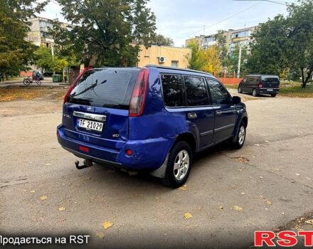 Ниссан ИксТрейл, объемом двигателя 2.2 л и пробегом 275 тыс. км за 2750 $, фото 3 на Automoto.ua