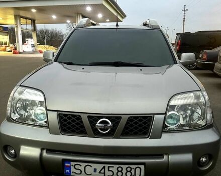 Ниссан ИксТрейл, объемом двигателя 2.2 л и пробегом 415 тыс. км за 2500 $, фото 4 на Automoto.ua