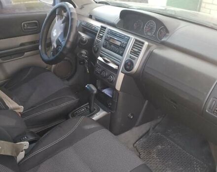 Ніссан ІксТрейл, об'ємом двигуна 2 л та пробігом 360 тис. км за 5600 $, фото 2 на Automoto.ua