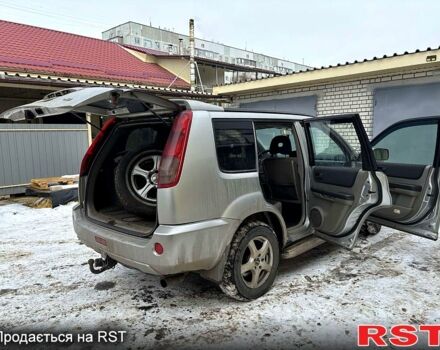 Ниссан ИксТрейл, объемом двигателя 2.2 л и пробегом 320 тыс. км за 4000 $, фото 2 на Automoto.ua
