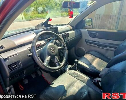 Ниссан ИксТрейл, объемом двигателя 2.2 л и пробегом 328 тыс. км за 4200 $, фото 3 на Automoto.ua