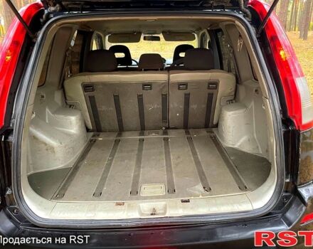 Ниссан ИксТрейл, объемом двигателя 2.2 л и пробегом 311 тыс. км за 3500 $, фото 4 на Automoto.ua