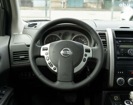 Ниссан ИксТрейл, объемом двигателя 2 л и пробегом 193 тыс. км за 7700 $, фото 11 на Automoto.ua