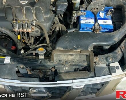 Ниссан ИксТрейл, объемом двигателя 2 л и пробегом 263 тыс. км за 3500 $, фото 4 на Automoto.ua