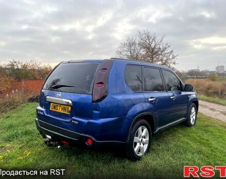 Ниссан ИксТрейл, объемом двигателя 2.2 л и пробегом 180 тыс. км за 3900 $, фото 2 на Automoto.ua