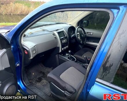 Ниссан ИксТрейл, объемом двигателя 2.2 л и пробегом 180 тыс. км за 3900 $, фото 5 на Automoto.ua