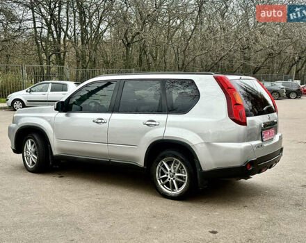 Ниссан ИксТрейл, объемом двигателя 2 л и пробегом 253 тыс. км за 10999 $, фото 7 на Automoto.ua