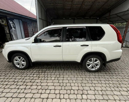 Ниссан ИксТрейл, объемом двигателя 2 л и пробегом 130 тыс. км за 9999 $, фото 5 на Automoto.ua