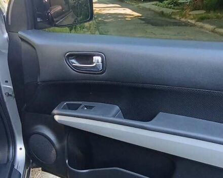 Ниссан ИксТрейл, объемом двигателя 2 л и пробегом 280 тыс. км за 10800 $, фото 9 на Automoto.ua