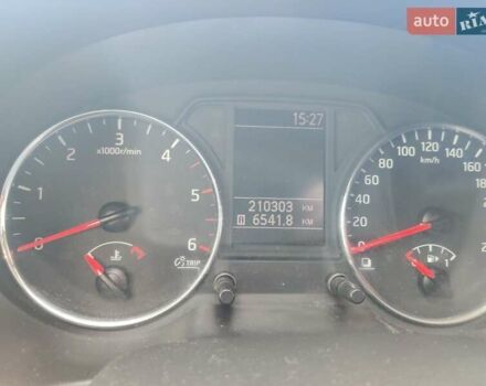 Ніссан ІксТрейл, об'ємом двигуна 2 л та пробігом 210 тис. км за 13100 $, фото 8 на Automoto.ua
