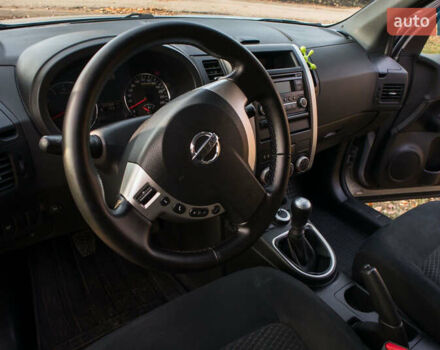 Ніссан ІксТрейл, об'ємом двигуна 2 л та пробігом 127 тис. км за 15500 $, фото 11 на Automoto.ua