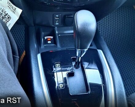 Ниссан ИксТрейл, объемом двигателя 1.6 л и пробегом 167 тыс. км за 15900 $, фото 5 на Automoto.ua