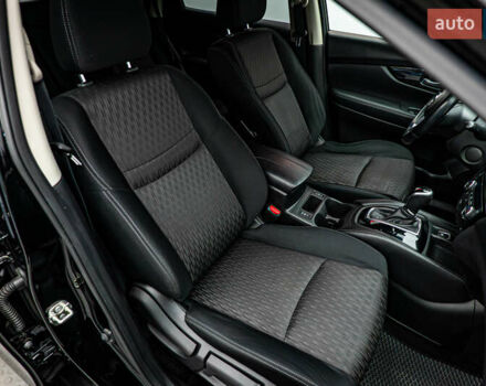 Ниссан ИксТрейл, объемом двигателя 1.6 л и пробегом 129 тыс. км за 18946 $, фото 20 на Automoto.ua