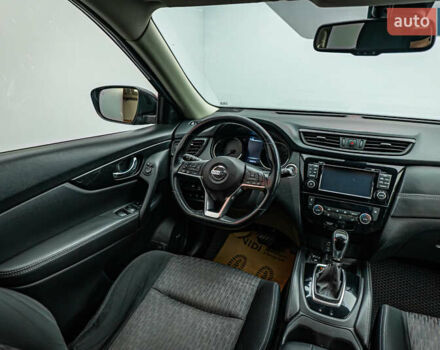 Ниссан ИксТрейл, объемом двигателя 1.6 л и пробегом 129 тыс. км за 18946 $, фото 11 на Automoto.ua