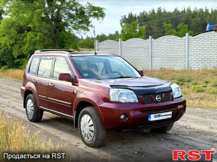 Ниссан ИксТрейл 2004 в Змиеве на Automoto.ua Ниссан ИксТрейл, объемом двигателя 2.2 л и пробегом 300 тыс. км за 2650 $, фото 1 на Automoto.ua